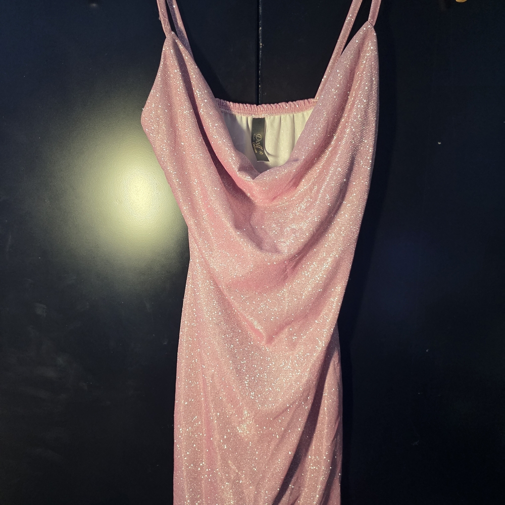Elegant Pink Glitter Dress